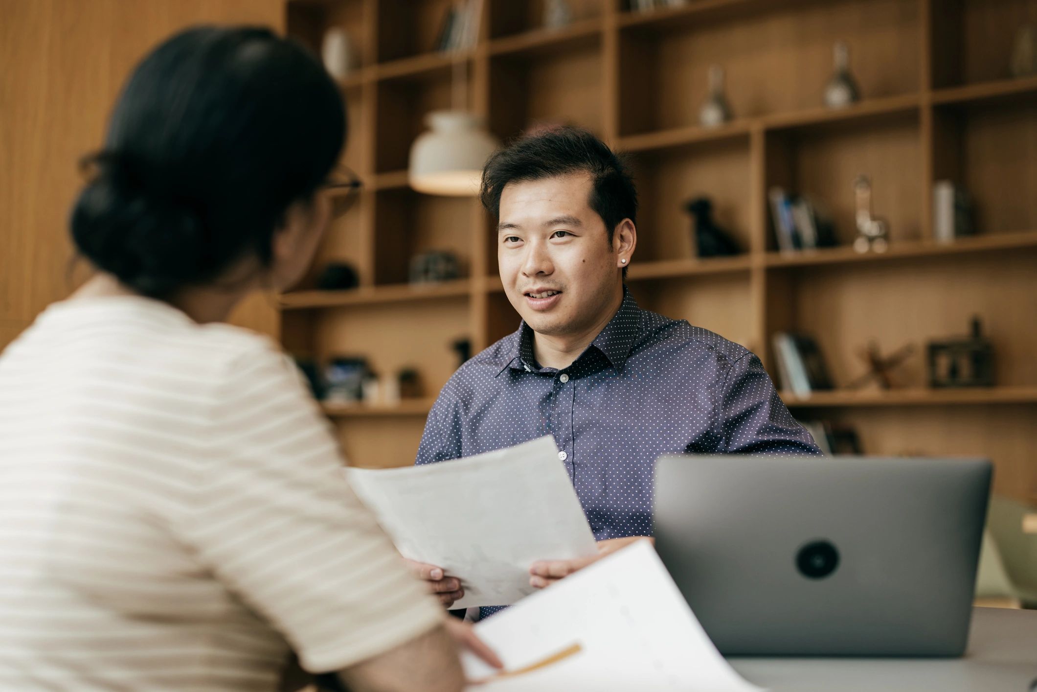 Professional benefits counseling meeting with advisor and client