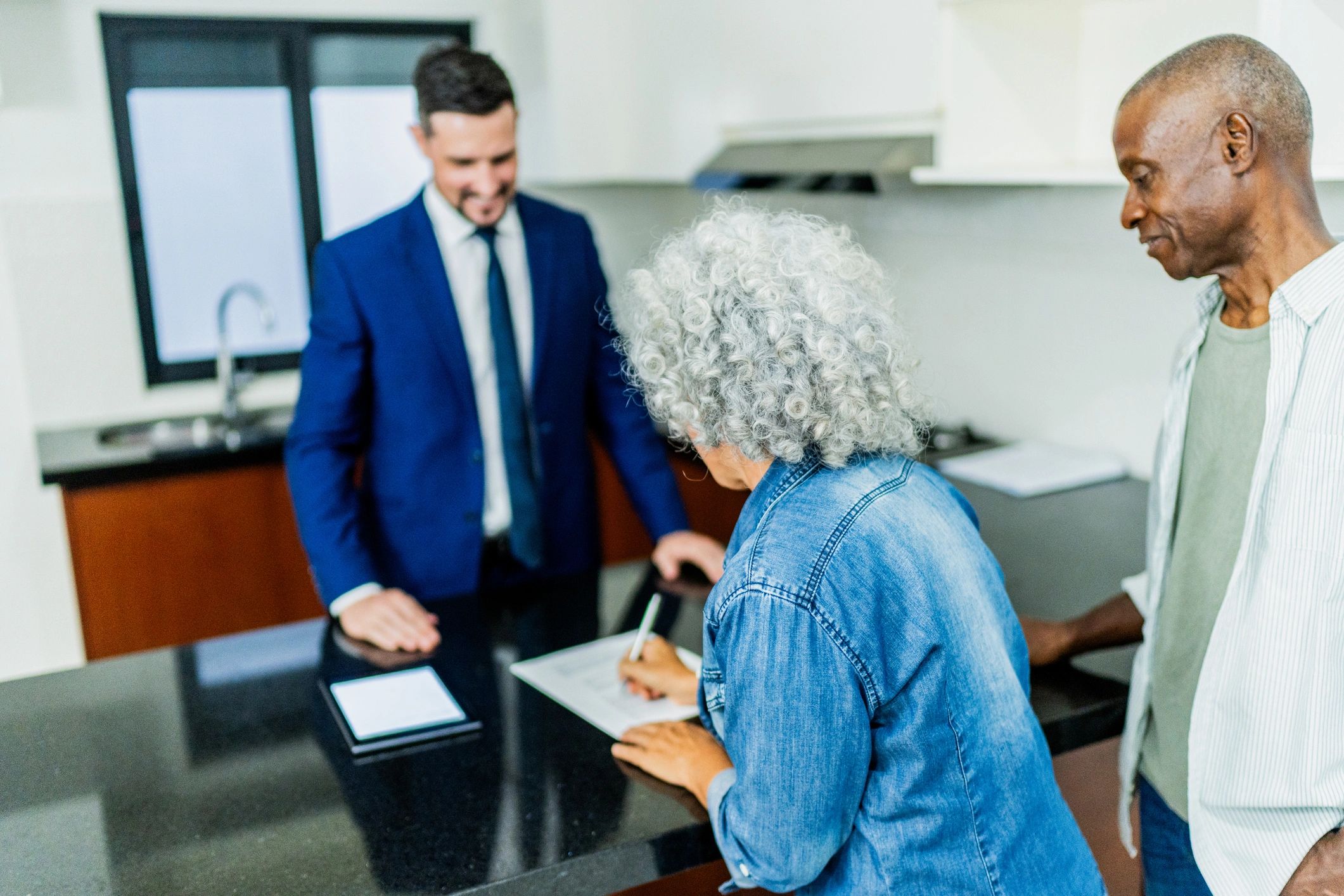 Family benefits consultation with trusted advisor